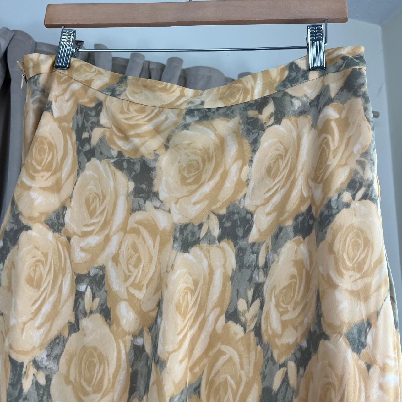 Vintage Jones New York Country Yellow Rose Silk Midi Skirt