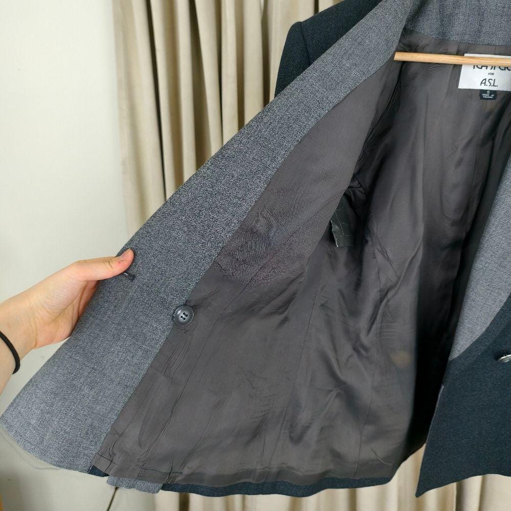 Vintage Kasper Gray Wool Blazer with Chain Accent