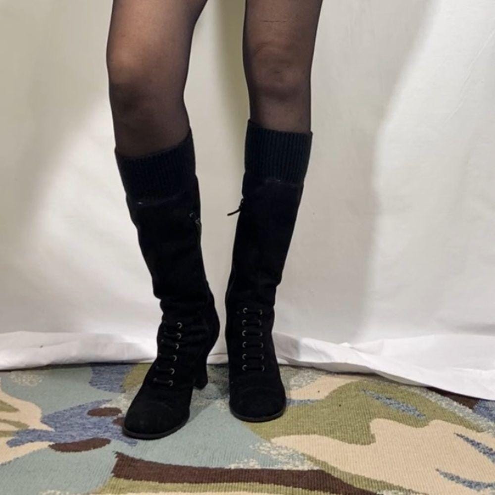 Vintage ME TOO Black Suede Knee High Lace Up Suede Boots Sock Closure