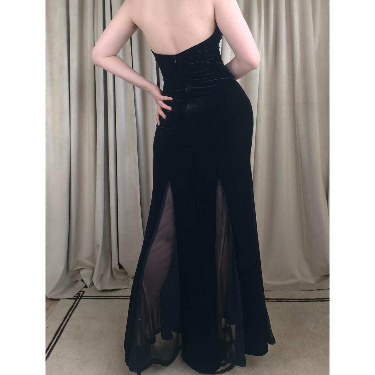 Betsy & Adam Black Velvet Halter Neck Maxi Dress Prom Gown