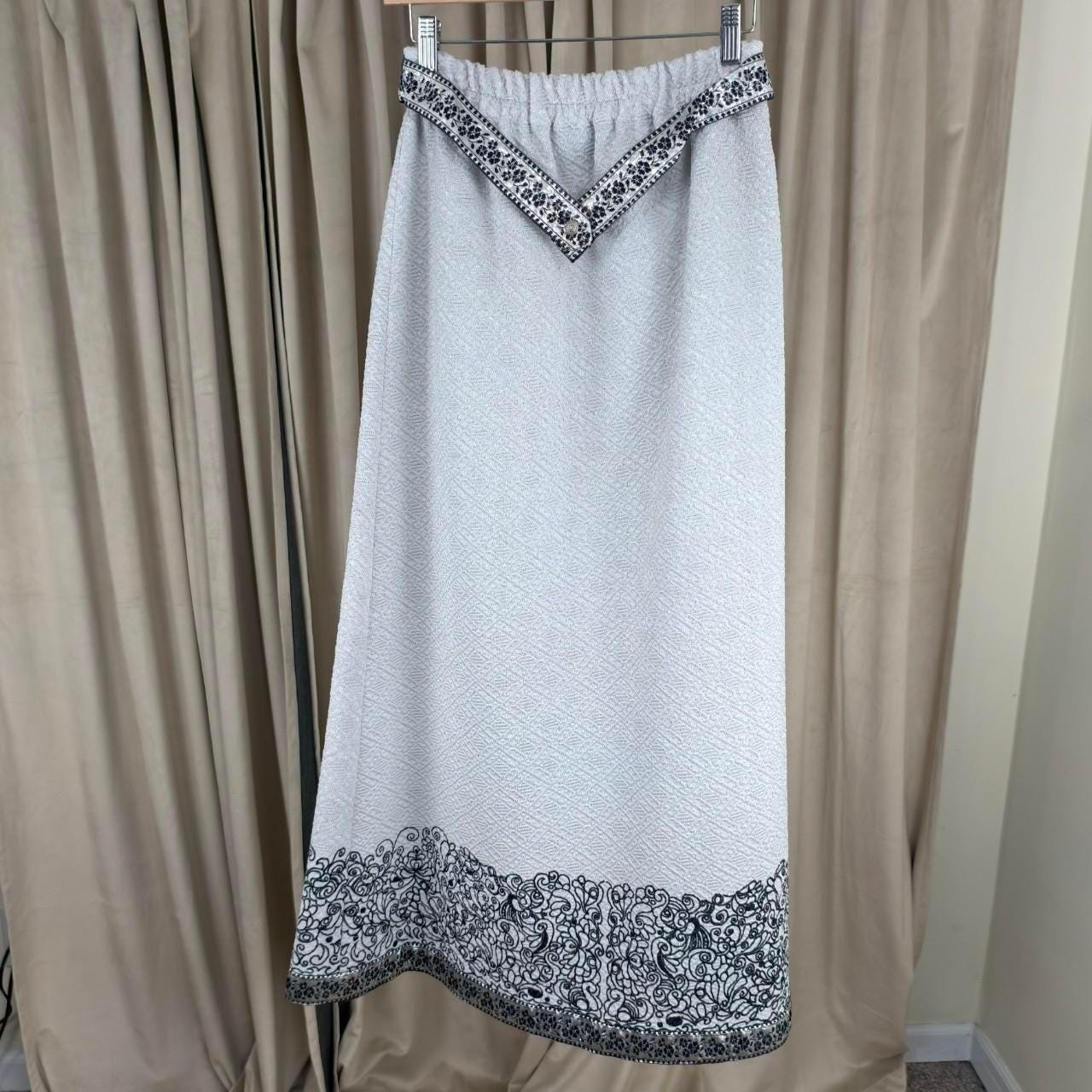 Vintage Bernardo Formal Sparkly Silver and Black A Line Skirt