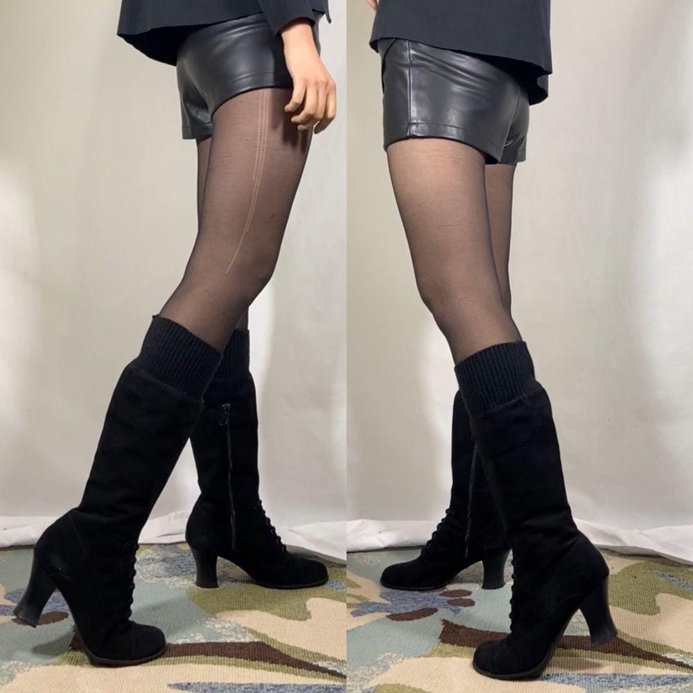 Vintage ME TOO Black Suede Knee High Lace Up Suede Boots Sock Closure