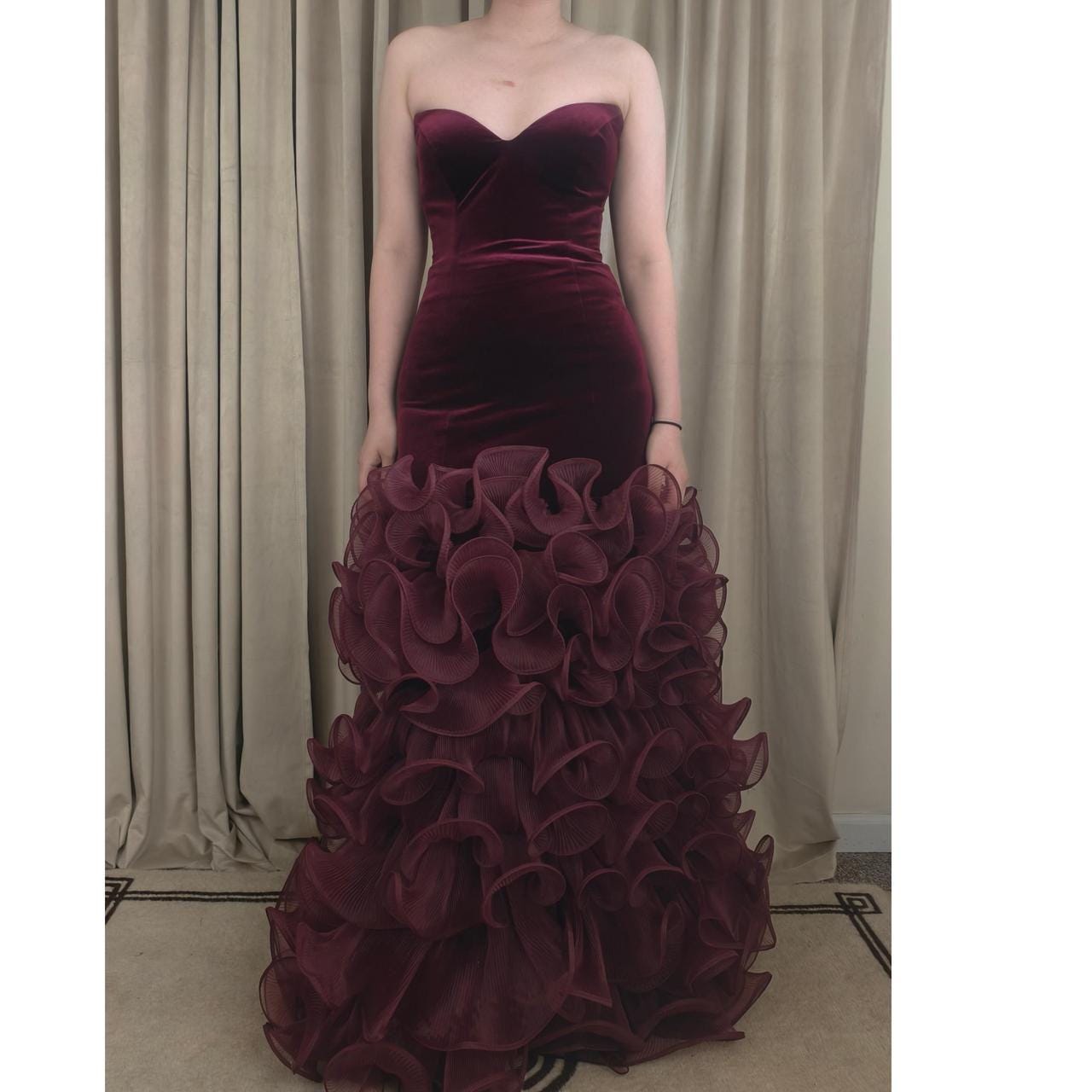 Vintage Jovani Strapless Velvet Burgundy Ruffle Mermaid Evening Gown Prom Dress