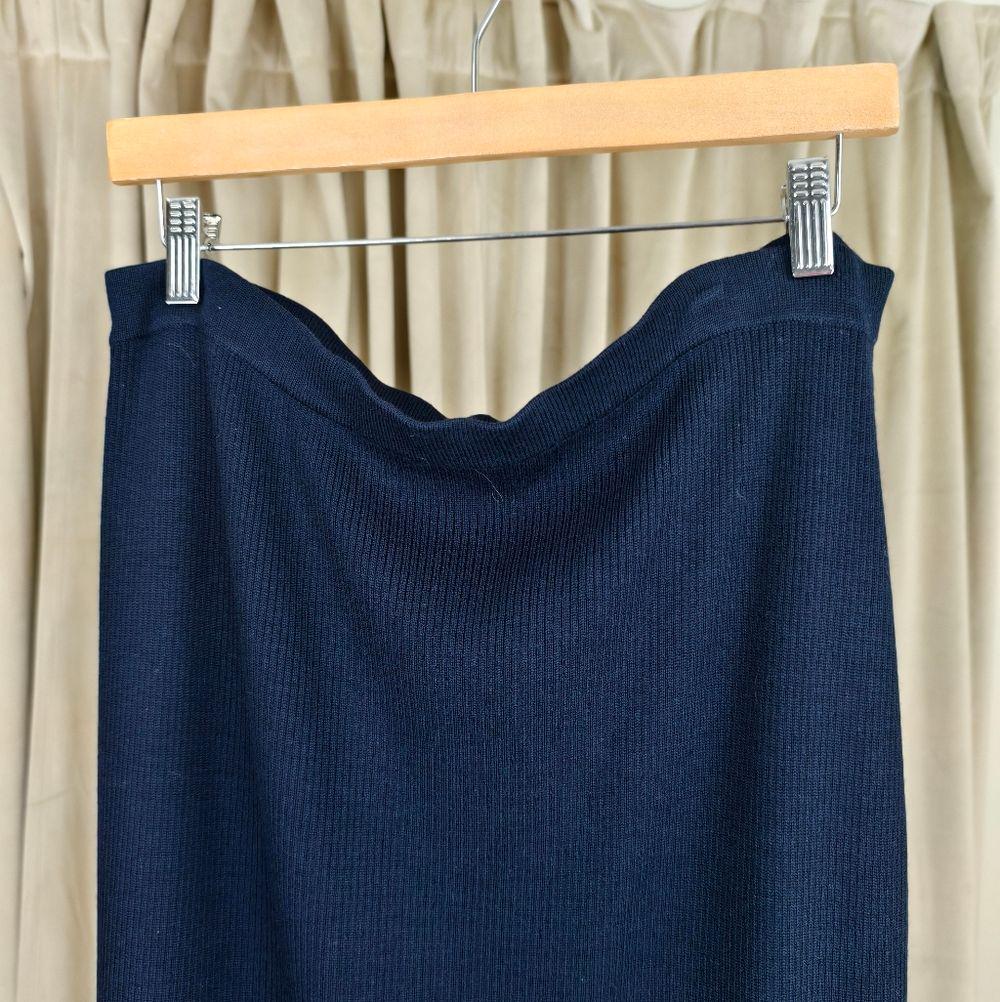 Vintage Ellen Tracy Navy 100% Wool Maxi Knit Skirt