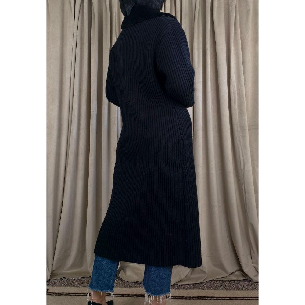 Yuka Chunky Black Long Cardigan with Faux Fur Collar