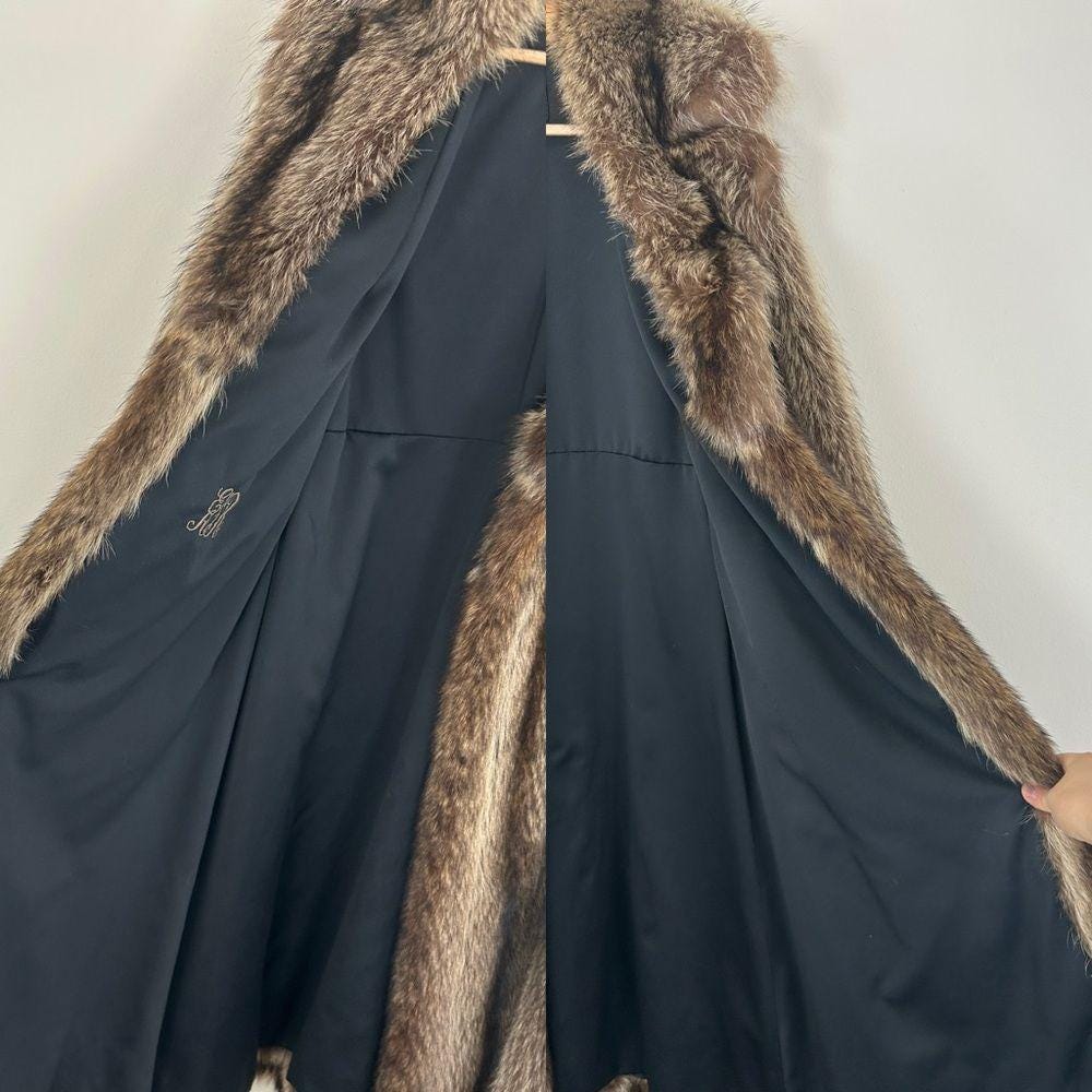 Vintage Fur by Robert Detroit Raccoon Genuine Fur Full Length Coat Overcoat