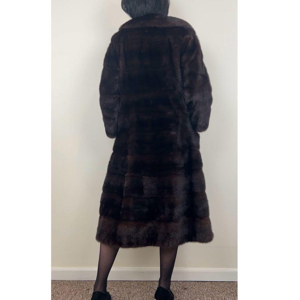 Vintage Fur by Robert Detroit Dark Brown Genuine Mink Full Length Coat Overcoat