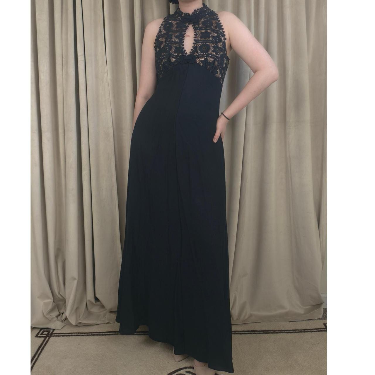 Vintage Black Lace Maxi Halter Neck Dress with Keyhole Neckline