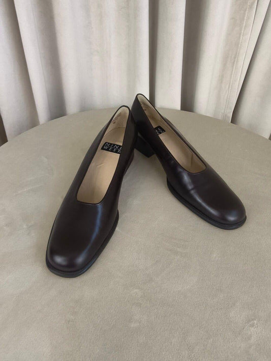 Vintage Nine West Dark Brown Leather Low Block Heel Pumps Flats