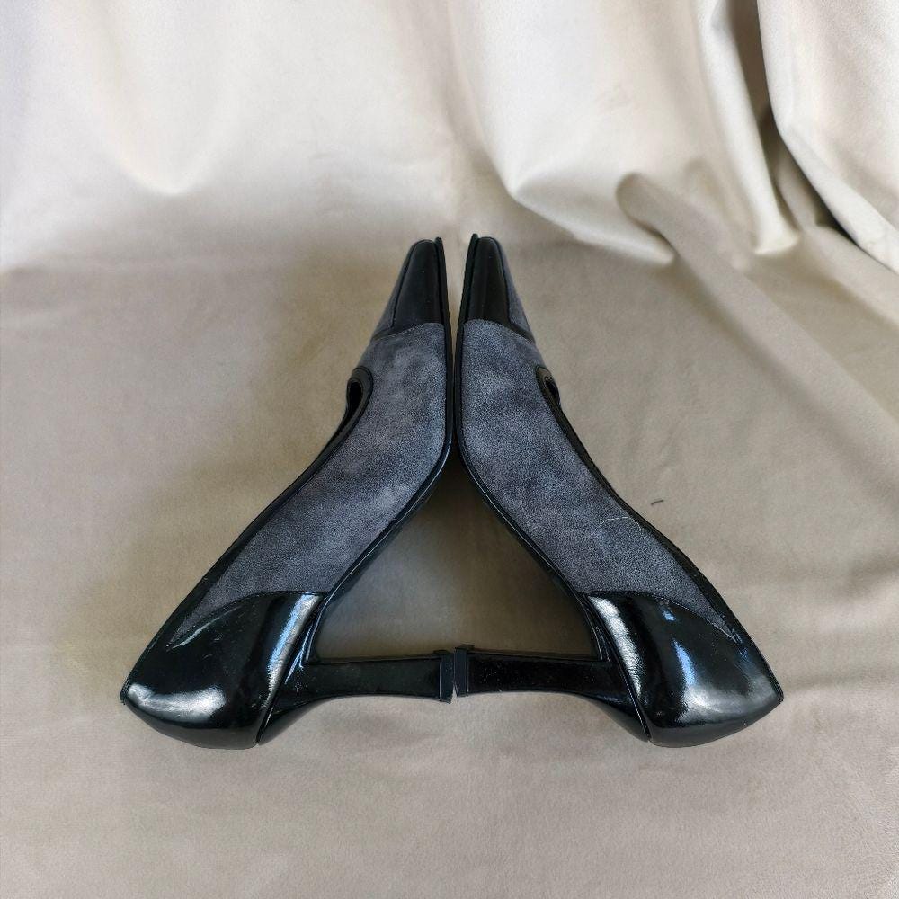 Vintage J. Renee Black and Gray Leather and Suede Heels Pumps