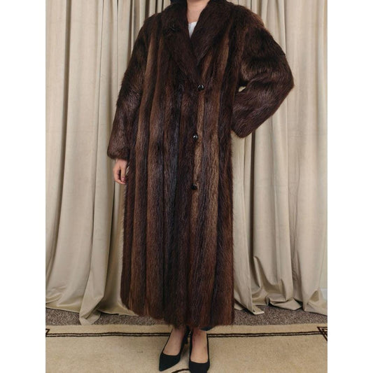 Vintage Capitol Furs Luxurious Brown Natural Beaver Fur Coat