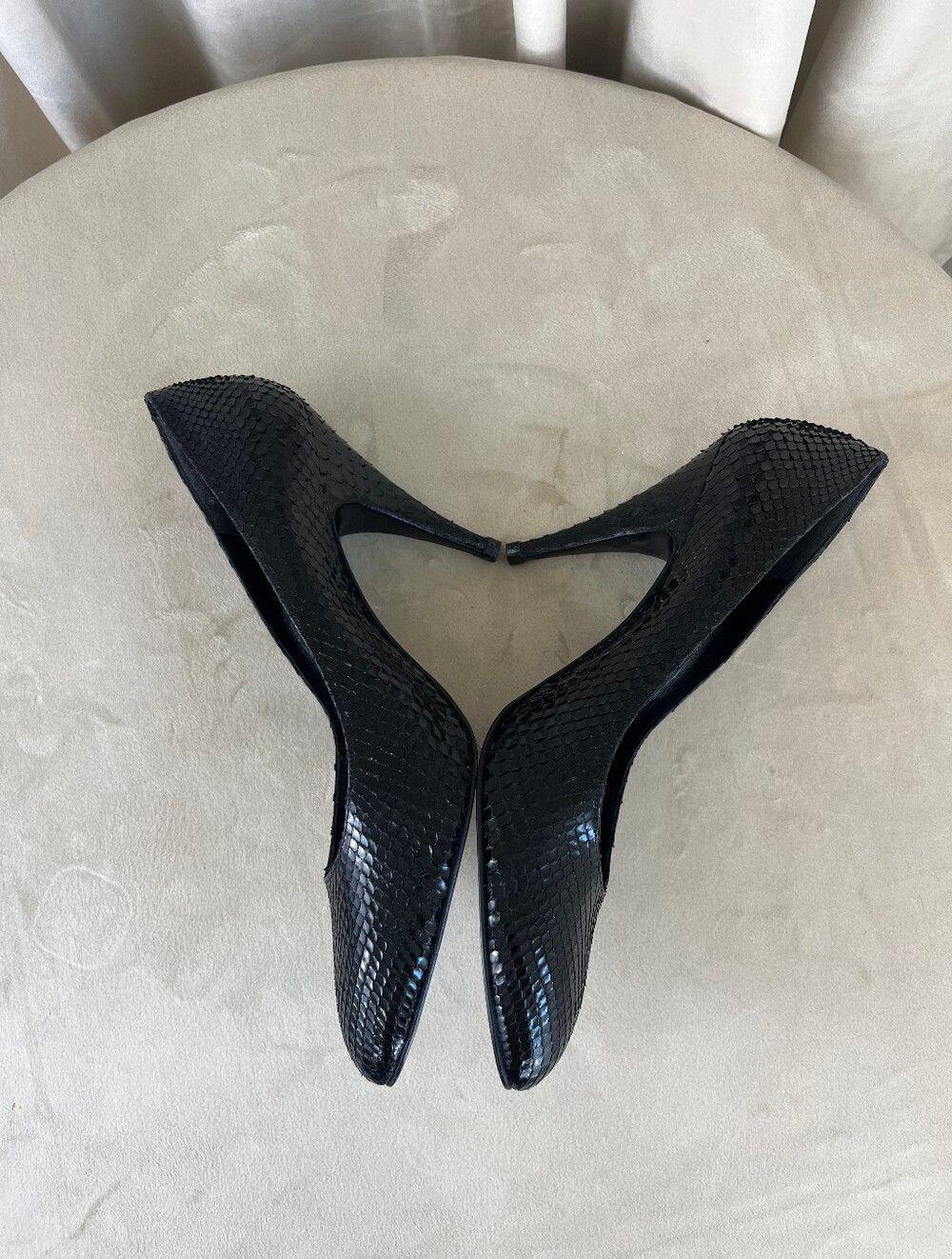 Vintage Unworn Stuart Weitzman Black Snakeskin Pointed-Toe Stiletto Pumps