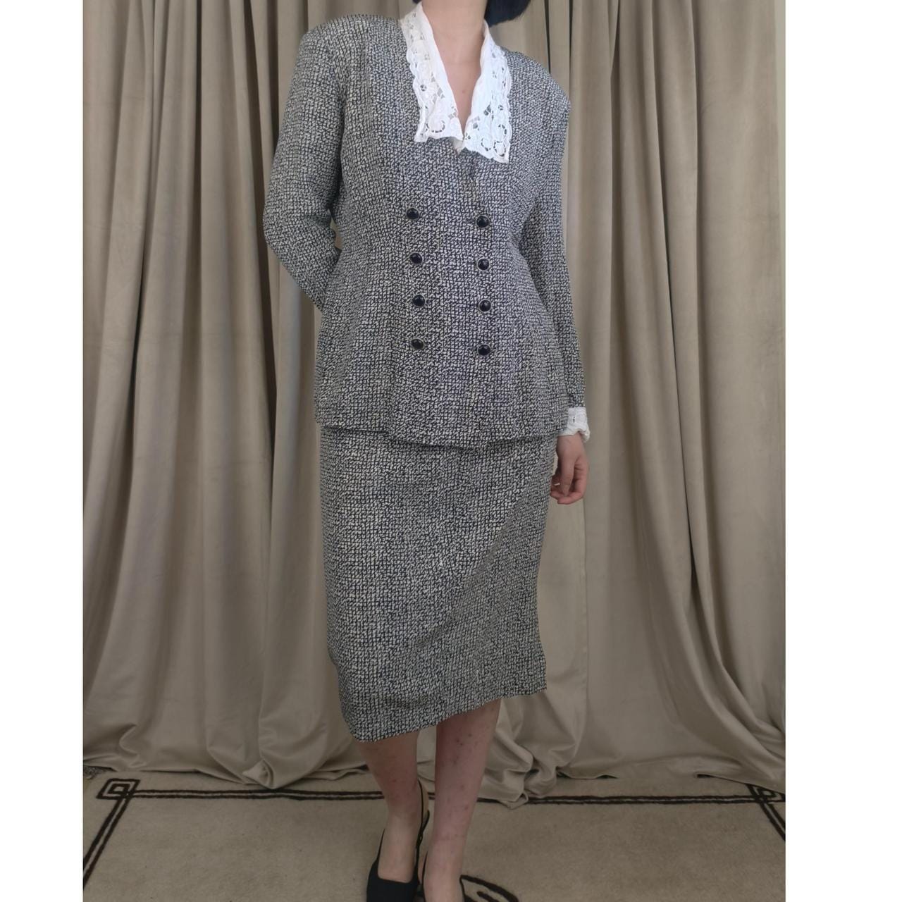 Vintage Nancy Johnson Silk black & white Skirt Suit