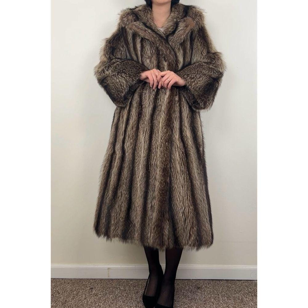 Vintage Fur by Robert Detroit Raccoon Genuine Fur Full Length Coat Overcoat