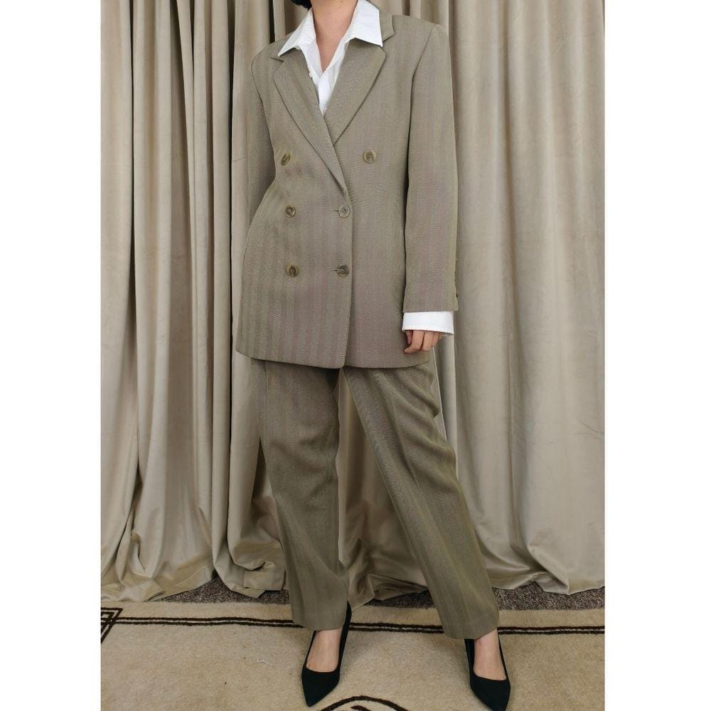 Vintags Ellen Tracy Classic Sage Green Wool Pant Suit Set