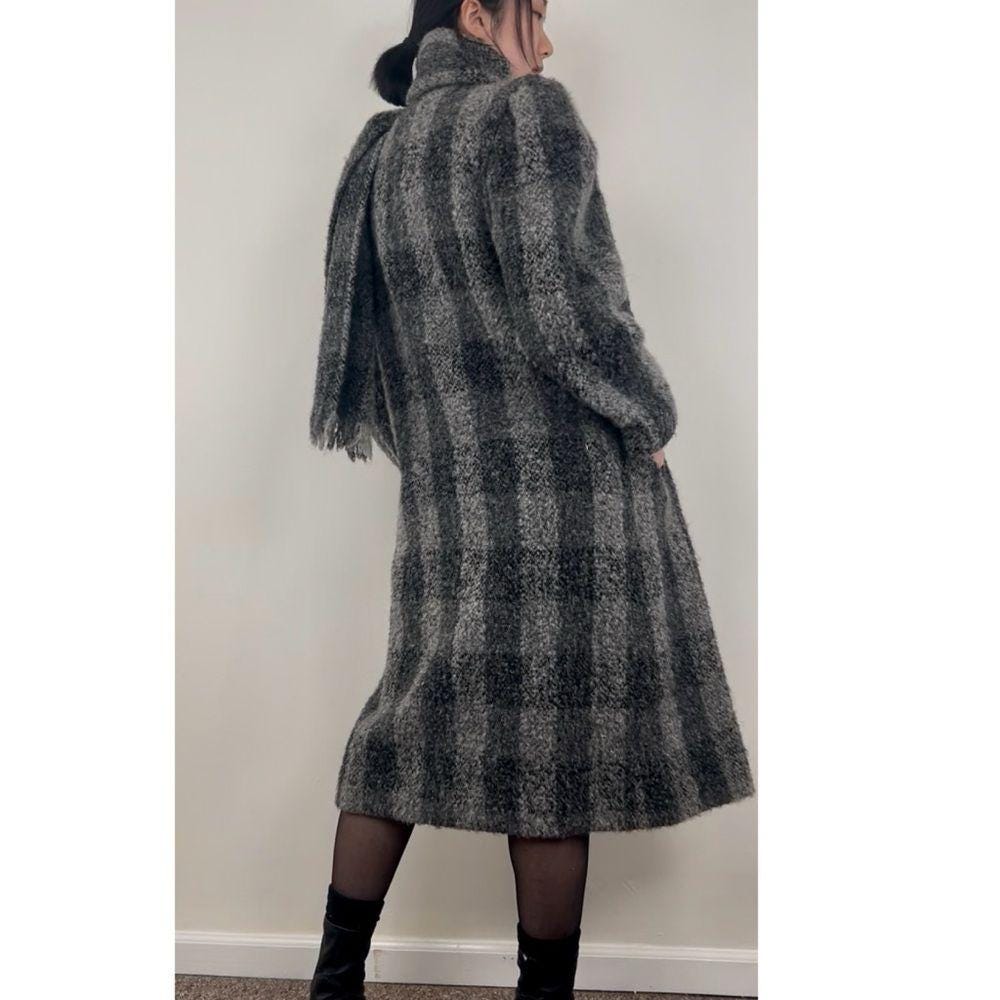 Vintage Dillon Grey Plaid Wool Overcoat with Matching Scarf