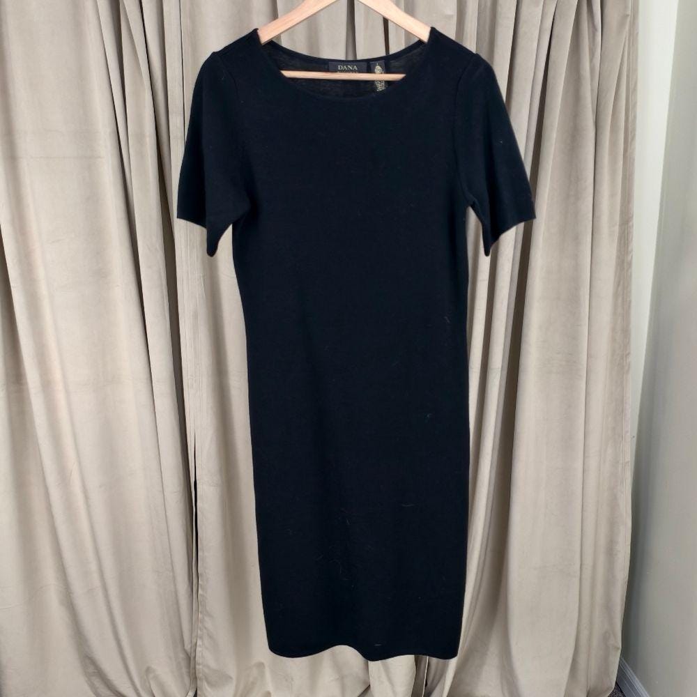 Vintage Dana Buchman Classic Wool Black Short-Sleeve Knit Sweater Dress