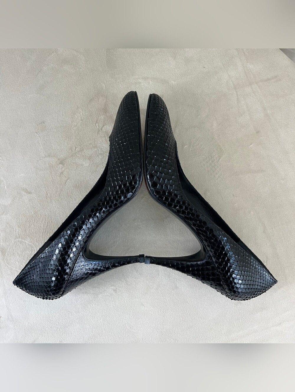 Vintage Unworn Stuart Weitzman Black Snakeskin Pointed-Toe Stiletto Pumps