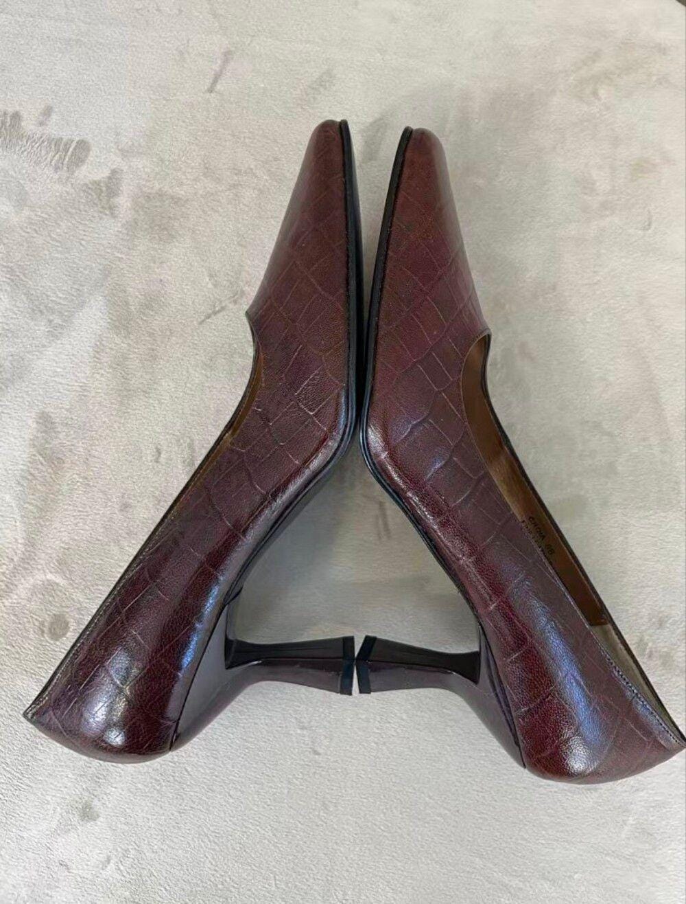 Vintage Carlos Falchi Square-Toe Burgundy Croc-Embossed Leather Pumps