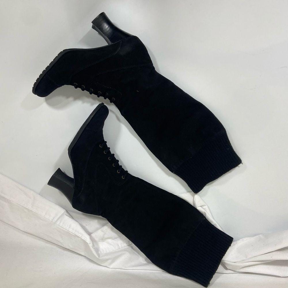 Vintage ME TOO Black Suede Knee High Lace Up Suede Boots Sock Closure