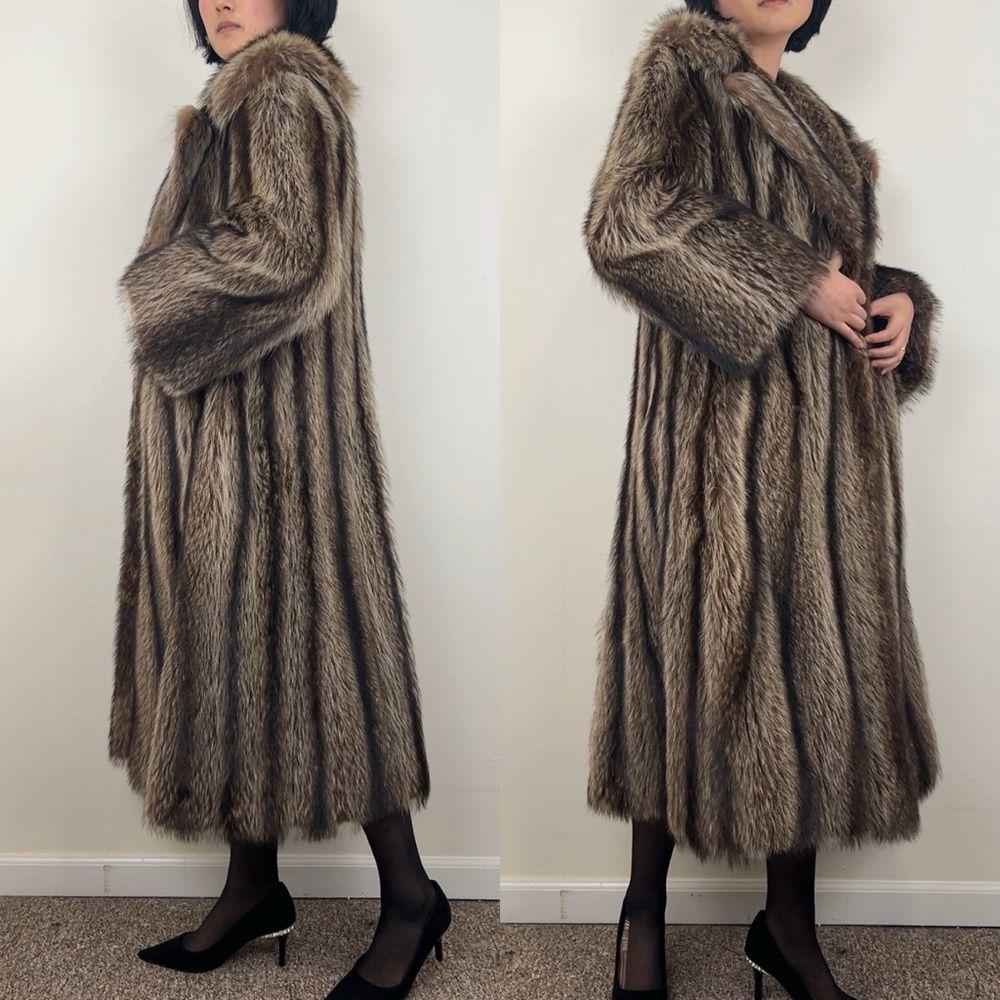 Vintage Fur by Robert Detroit Raccoon Genuine Fur Full Length Coat Overcoat