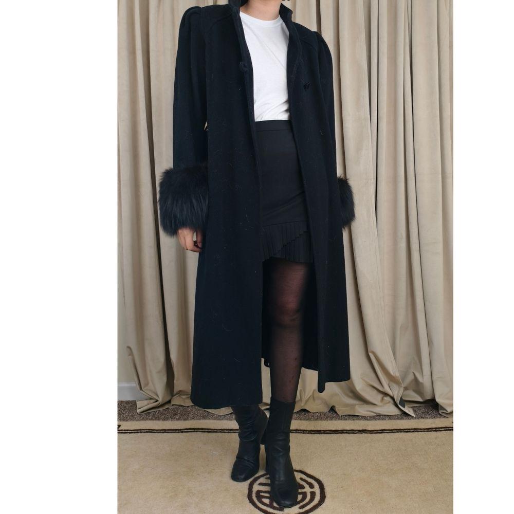 Vintage Capri Black Full Length Belted Wool Coat with Fox Fur Cuffs