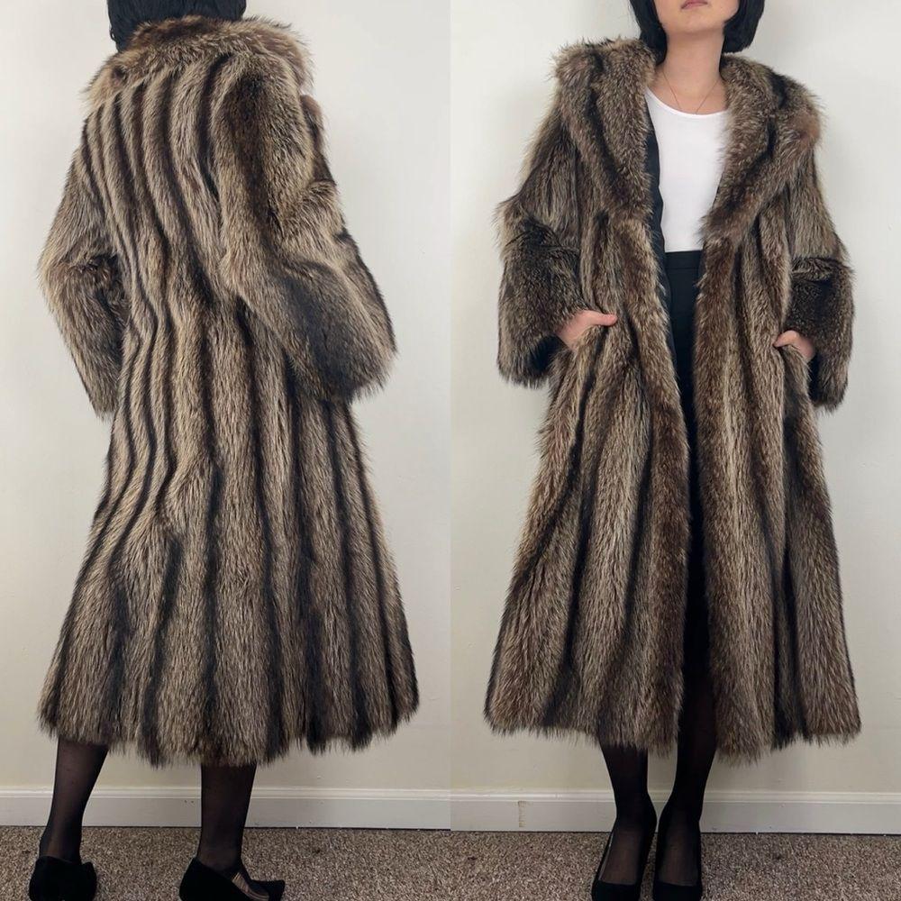 Vintage Fur by Robert Detroit Raccoon Genuine Fur Full Length Coat Overcoat
