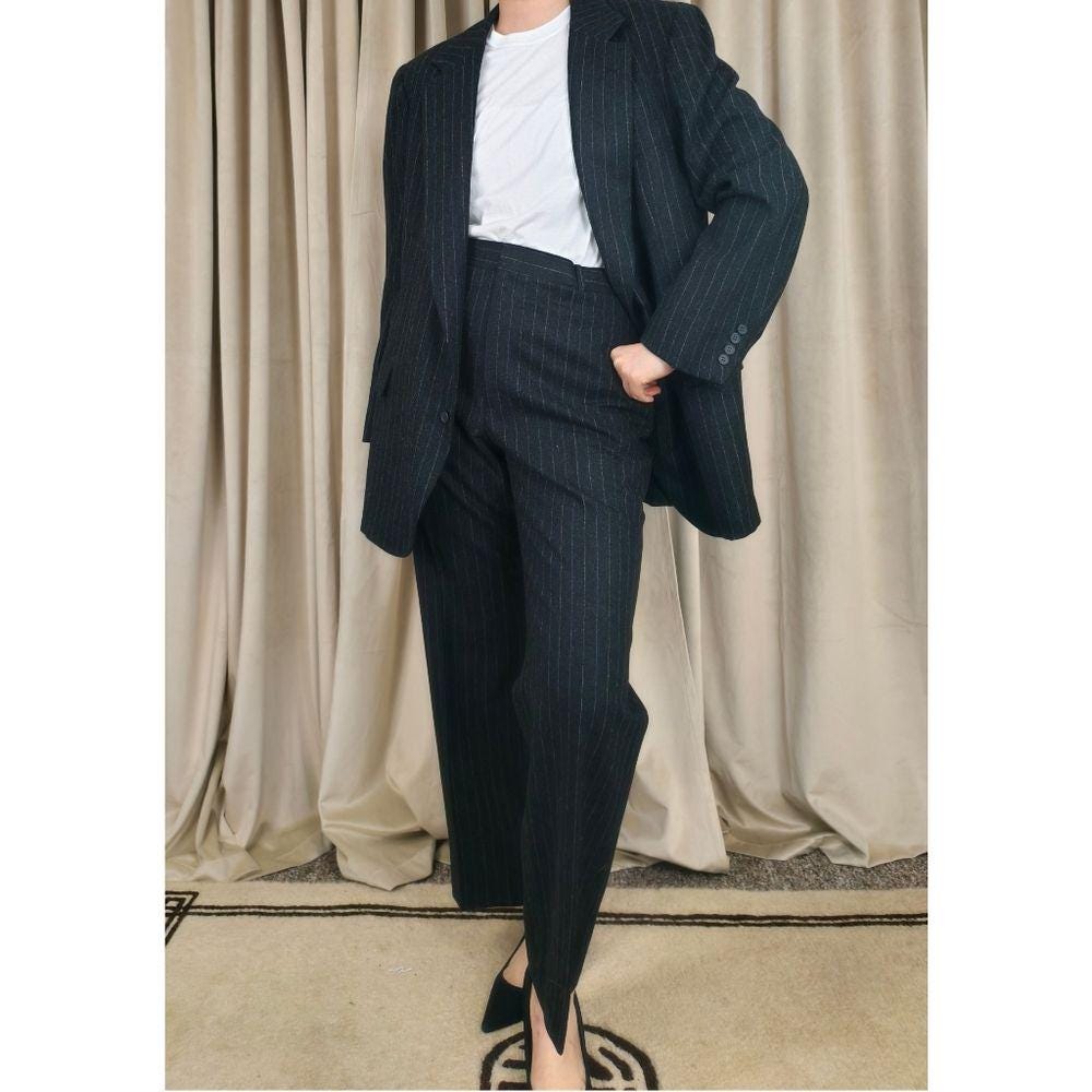 Vintage Southwick Black Charcoal Pinstripe Wool Boyfriend Men's Pant Suit