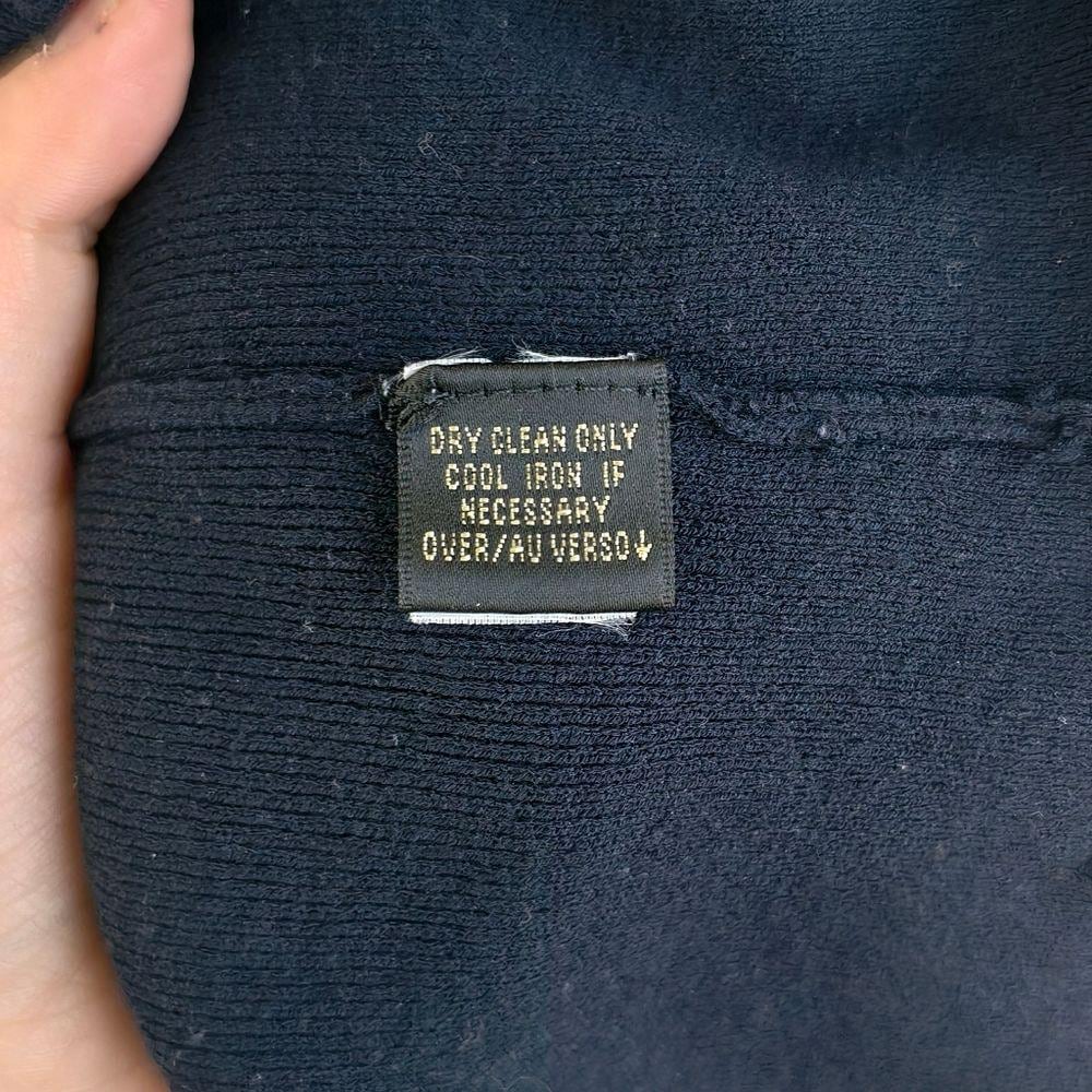 Dana Buchman Navy Knit Short Sleeve Top with Scalloped Detailing
