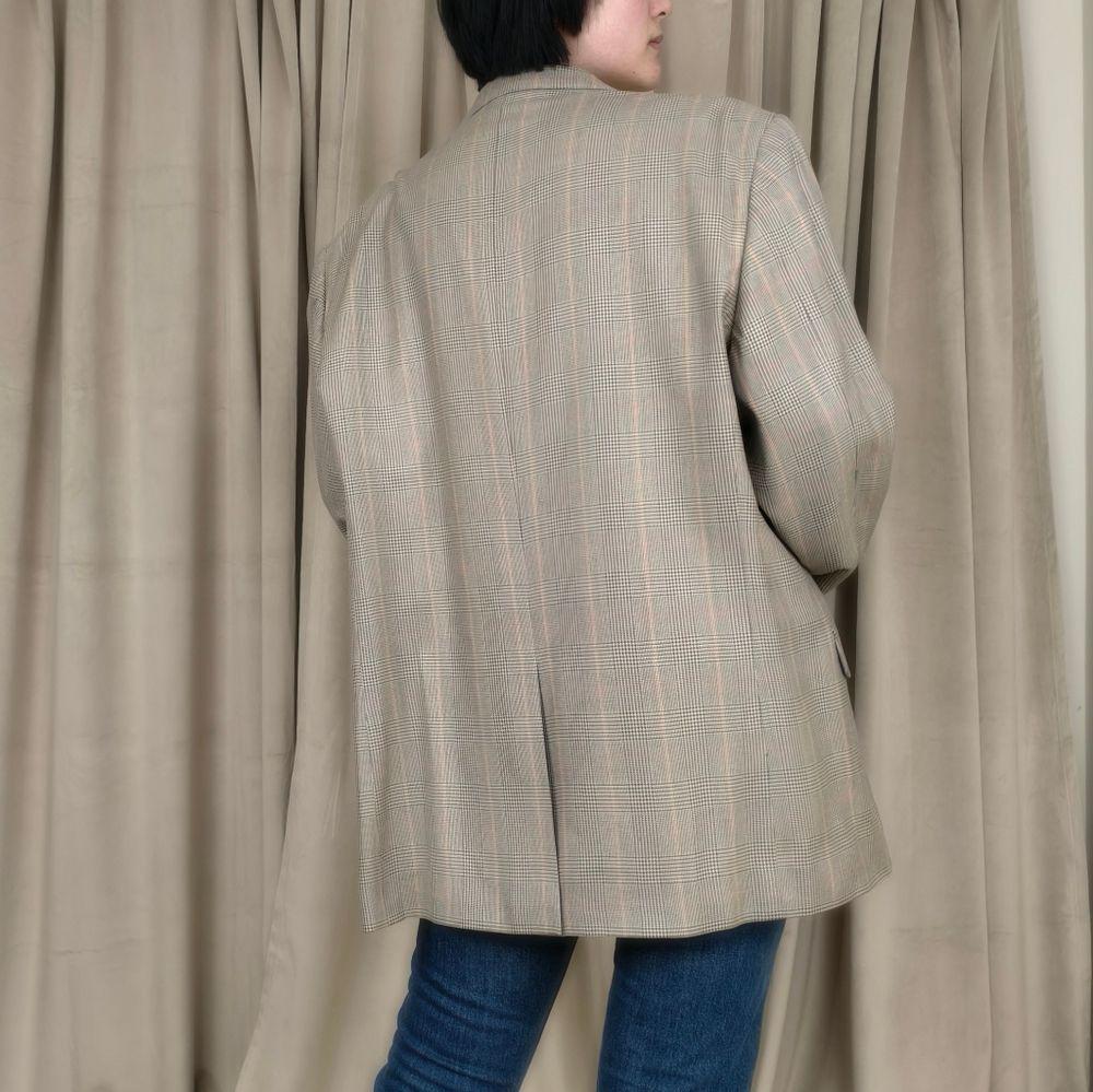 Vintage Classic Boyfriend Silk Blazer in Gray Plaid