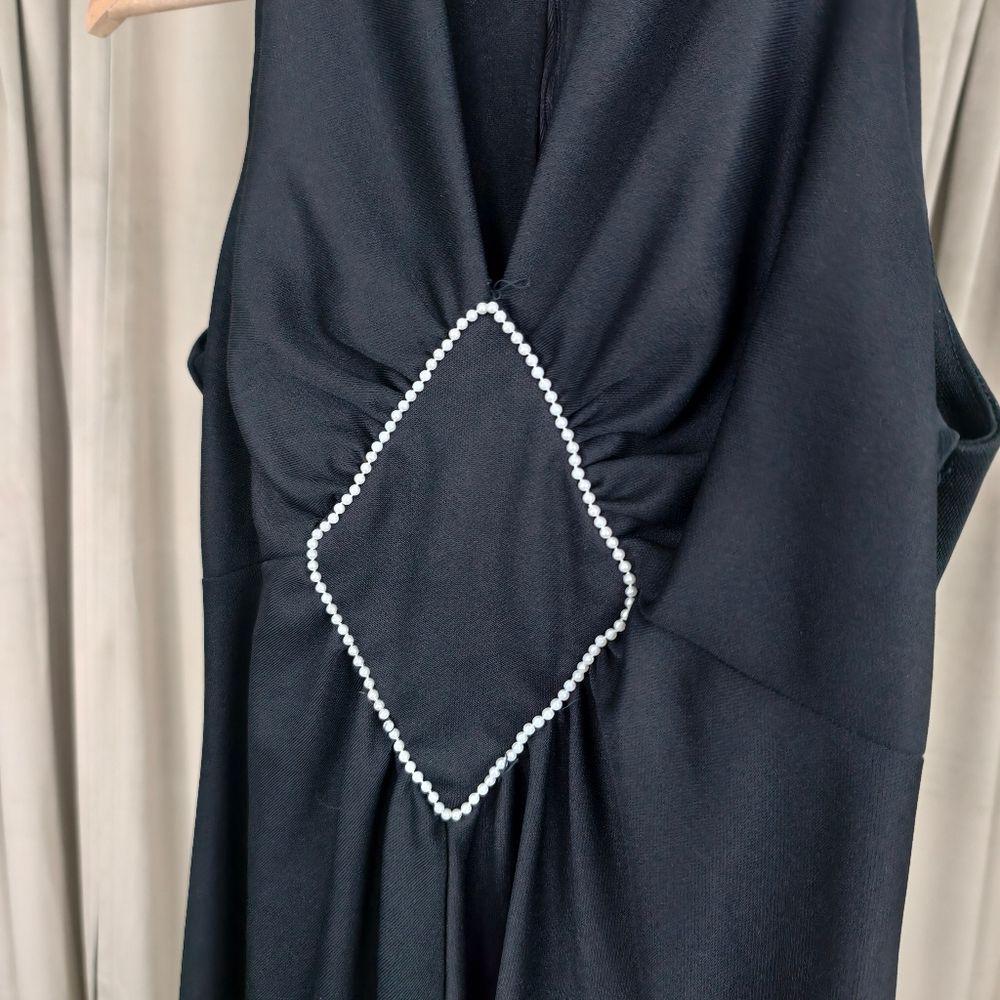 Vintage Black Sleeveless Halter Neck Maxi Dress with Beaded Accent