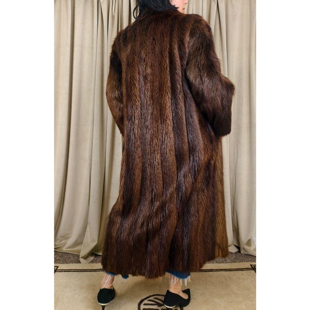 Vintage Capitol Furs Luxurious Brown Natural Beaver Fur Coat