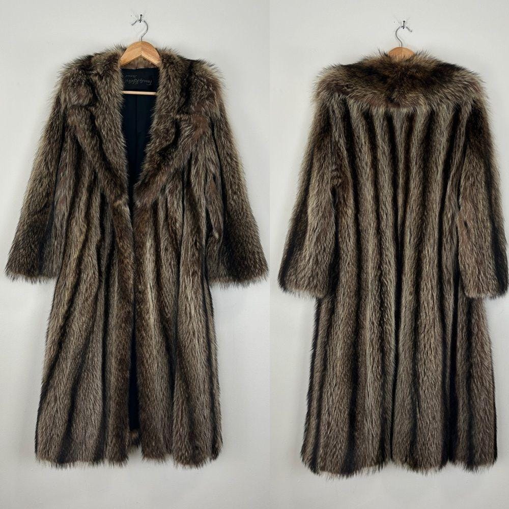 Vintage Fur by Robert Detroit Raccoon Genuine Fur Full Length Coat Overcoat