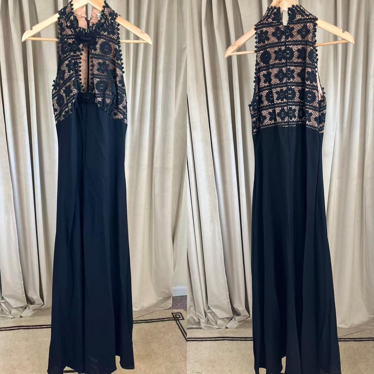 Vintage Black Lace Maxi Halter Neck Dress with Keyhole Neckline