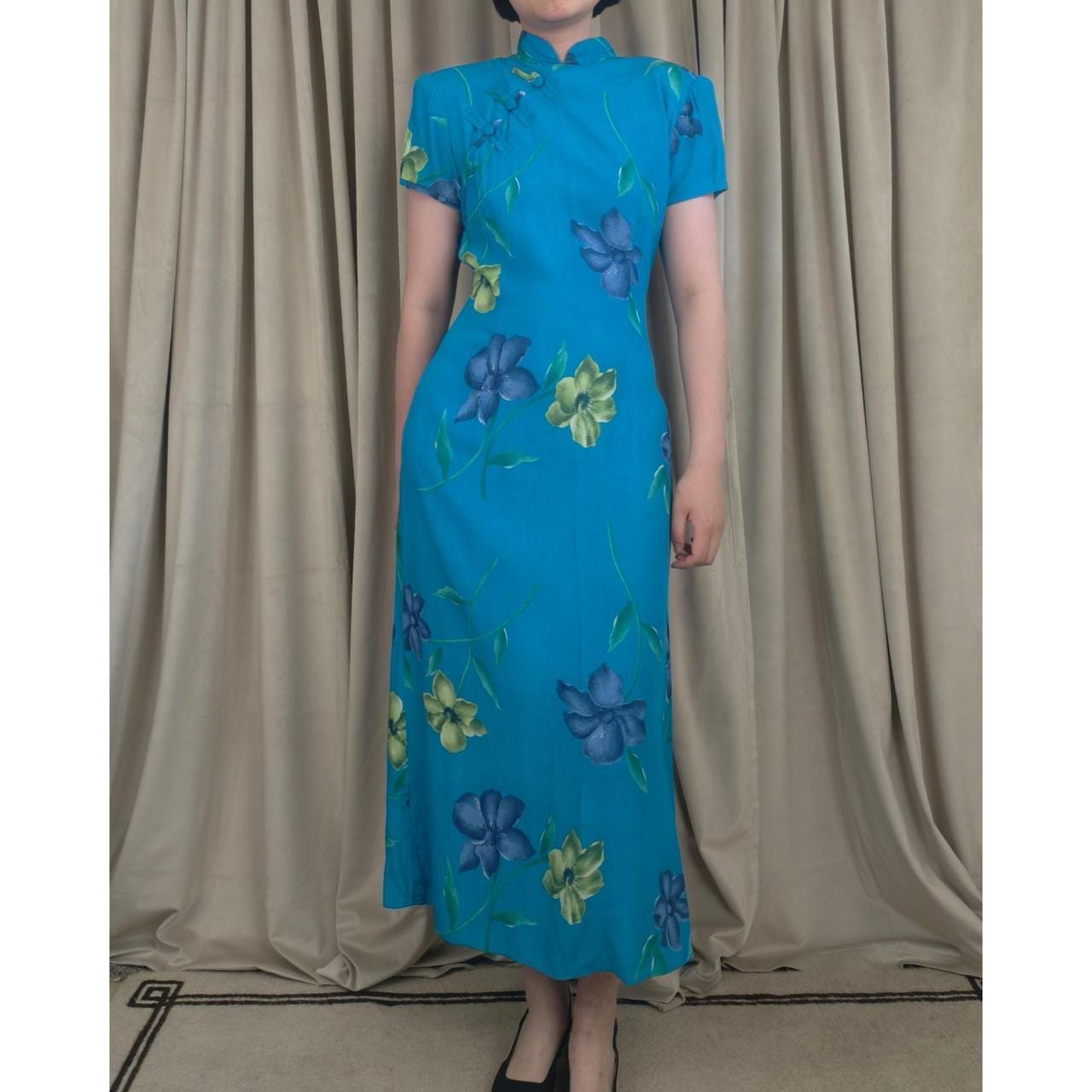Vintage DJI Blue Floral Rayon Qipao Dress