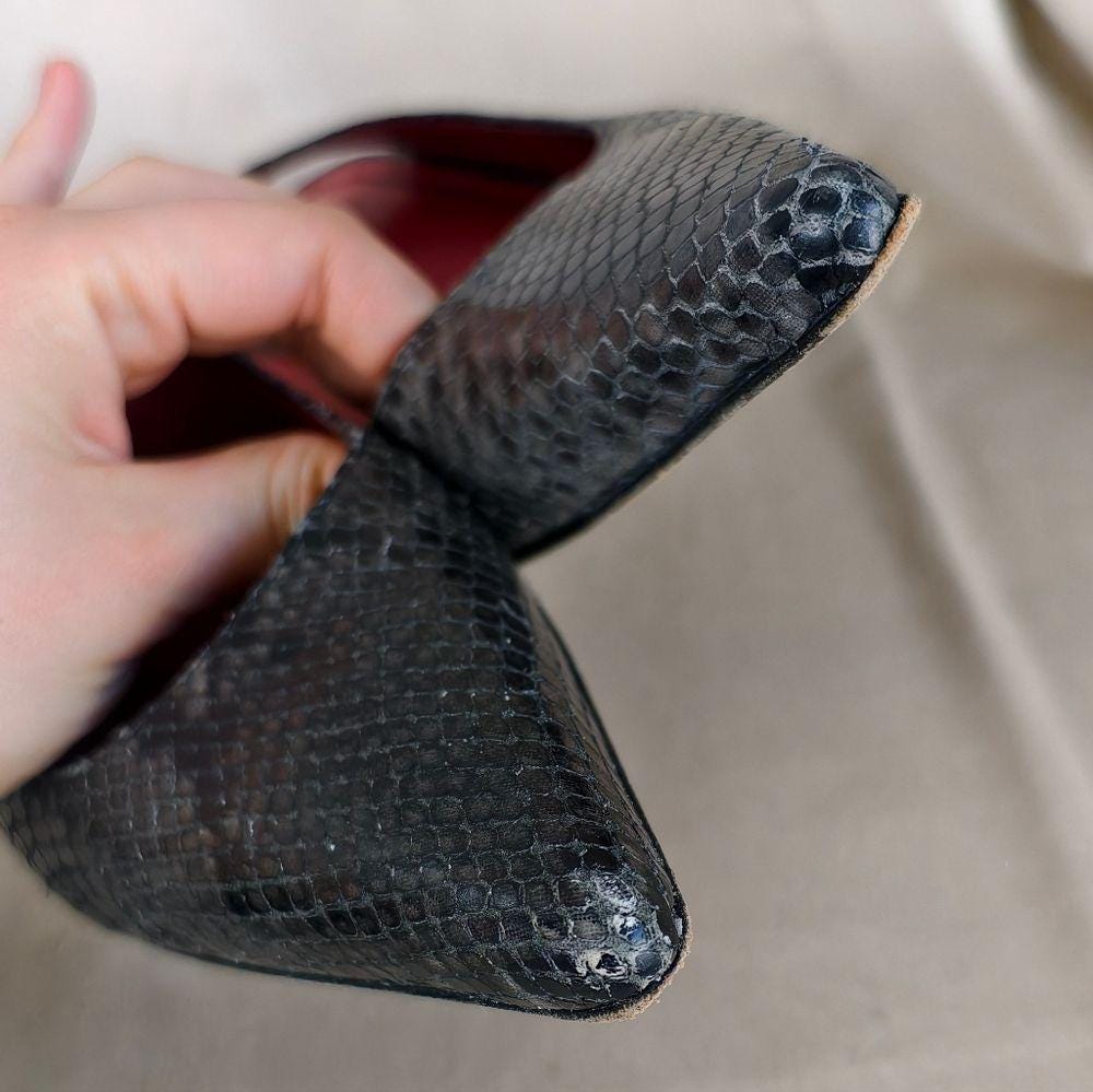 Coach Elegant Gray Snakeskin Pointed Toe Slingback Heels