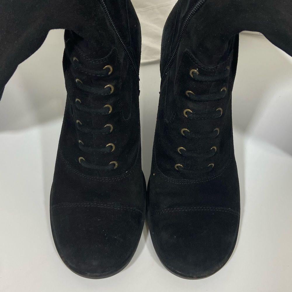 Vintage ME TOO Black Suede Knee High Lace Up Suede Boots Sock Closure