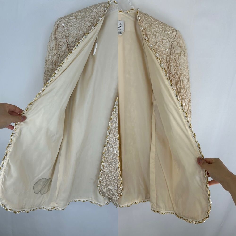 Vintage Farinea Collections Cream Blazer Jacket with Faux Pearl Detailing