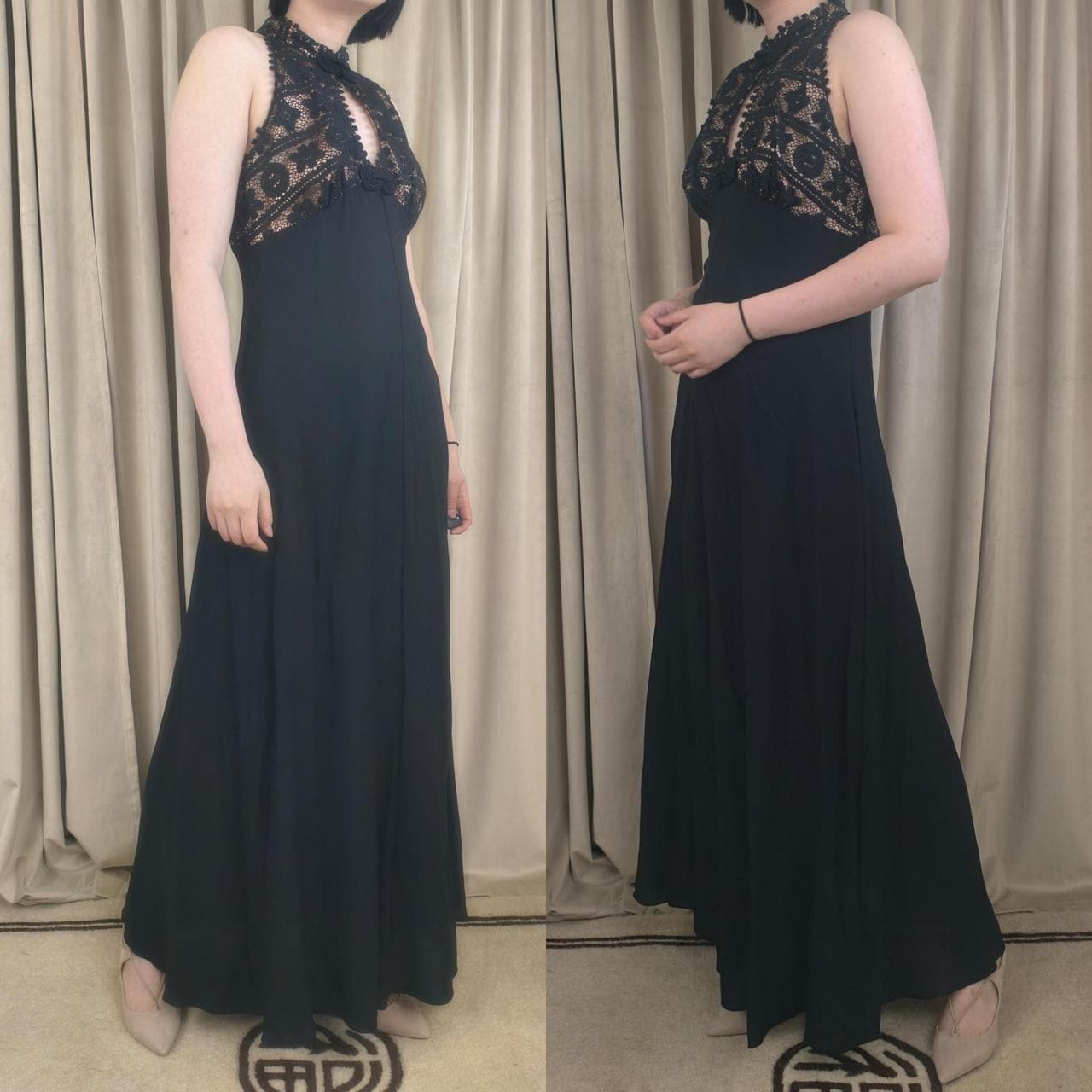 Vintage Black Lace Maxi Halter Neck Dress with Keyhole Neckline
