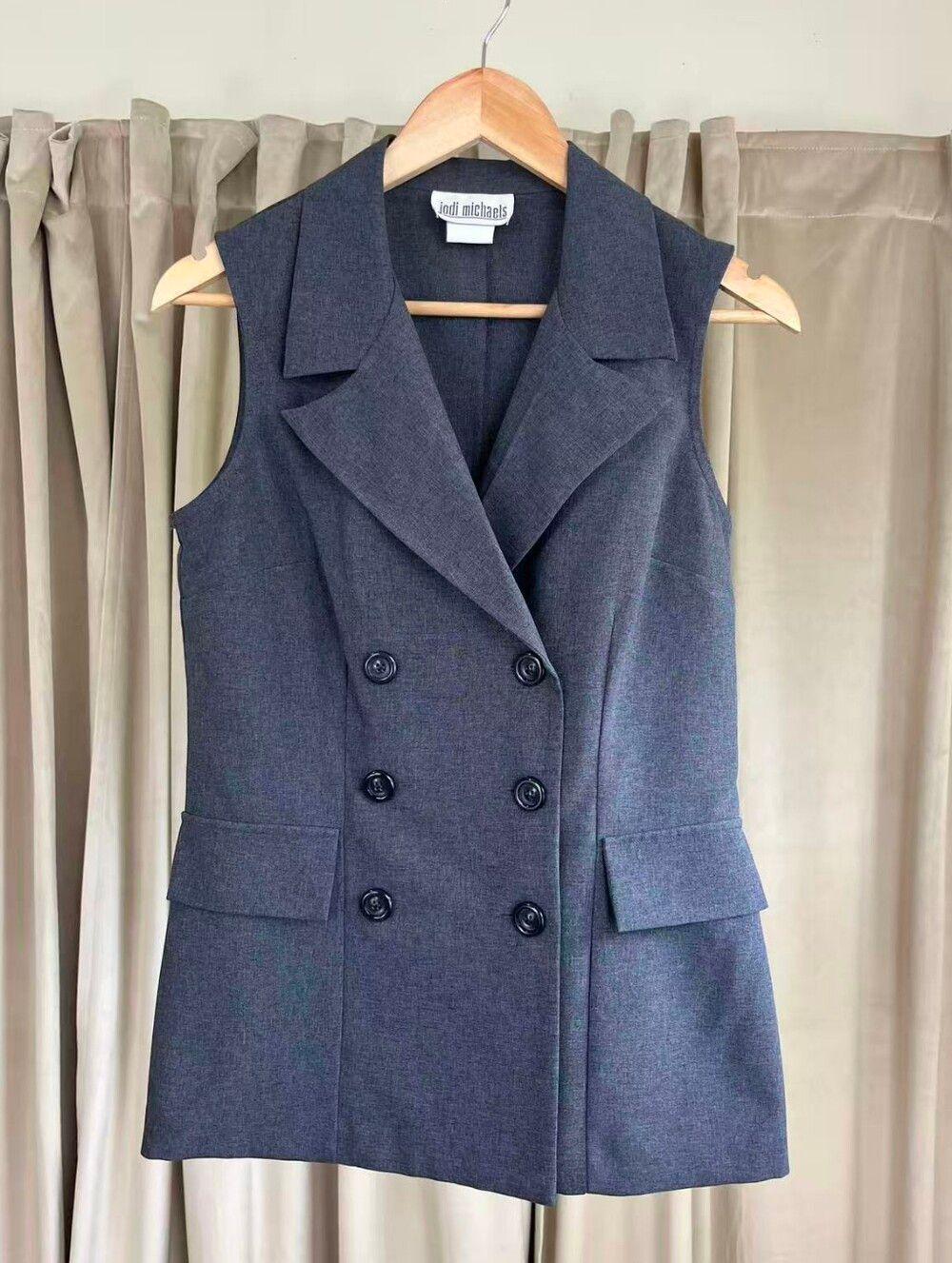 Jodi Michaels Charcoal Gray Mini Sleeveless Skirt Suit Set