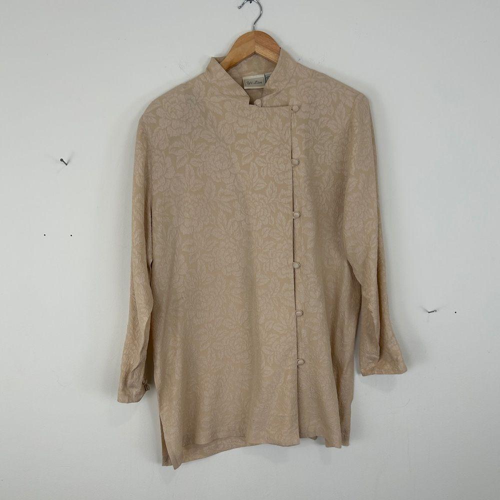 Vintage Yi Lin Beige Button Down Asian Silk Blouse with Mandarin Collar