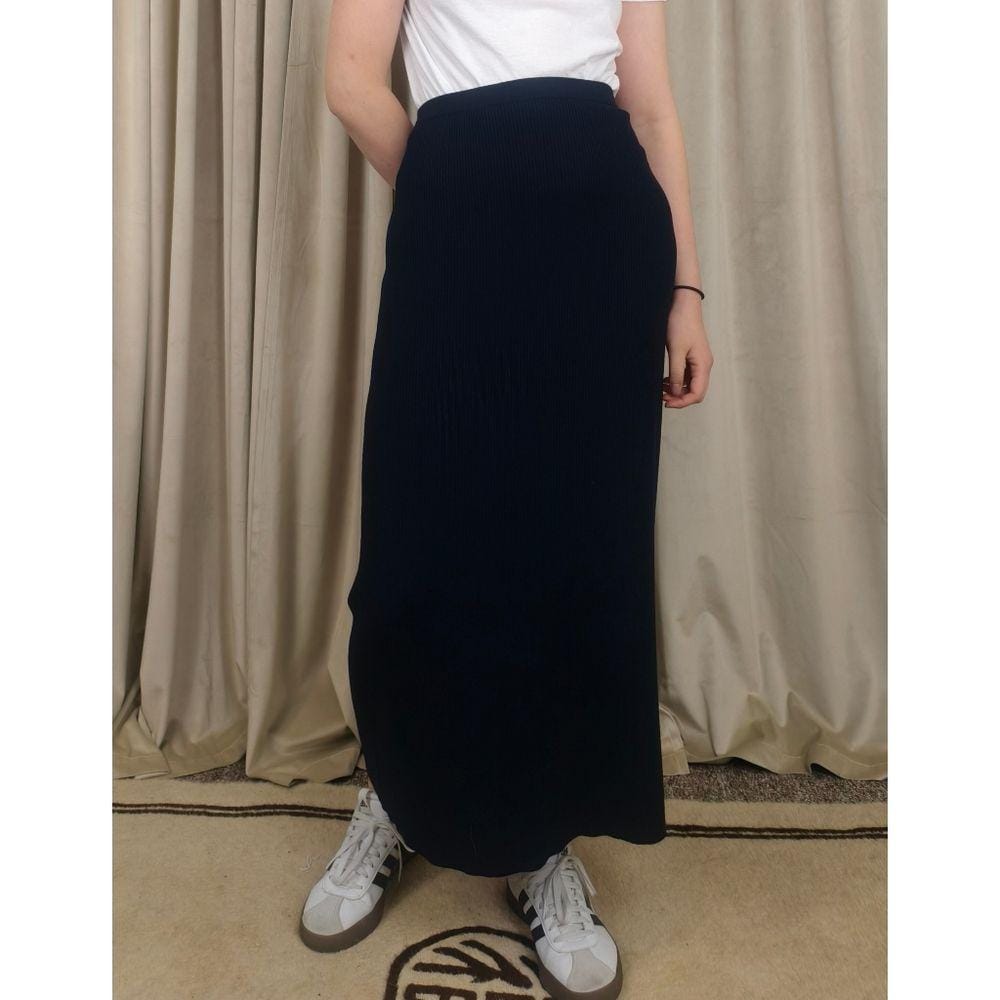 Vintage Ellen Tracy Navy 100% Wool Maxi Knit Skirt