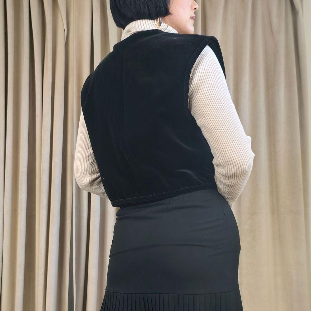 Vintage COSCOB Black Quilted Velvet Mandarin Vest with Frog Closures