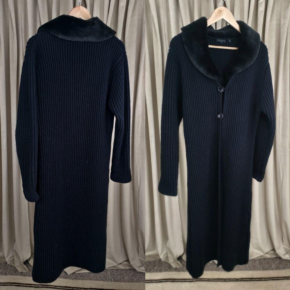 Yuka Chunky Black Long Cardigan with Faux Fur Collar
