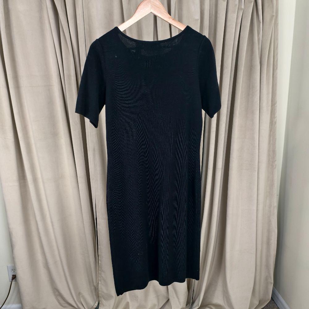 Vintage Dana Buchman Classic Wool Black Short-Sleeve Knit Sweater Dress